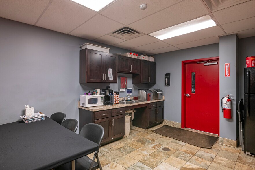 More Photos Of 784 Memorial Hwy, Oley Industrial For Sale