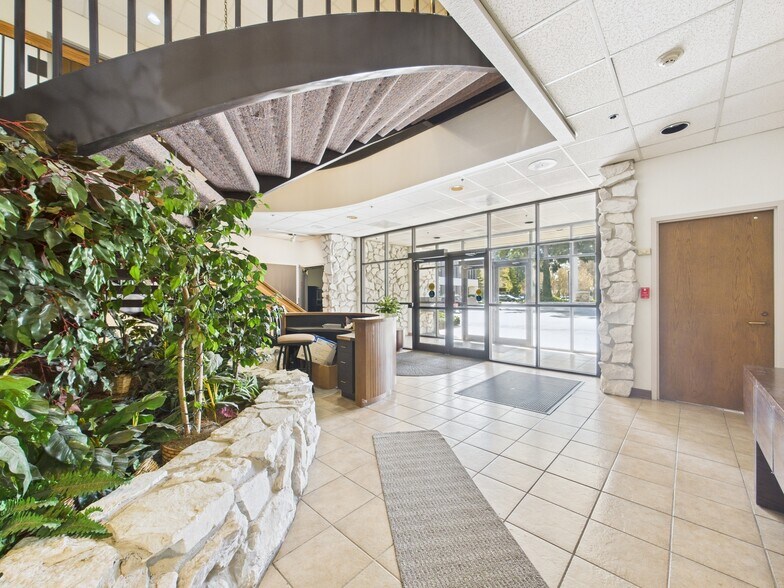 More Photos Of 4500 3rd Ave SE, Lacey Office For Sale