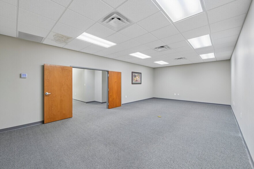 More Photos Of 4665 Church Rd, Cumming Warehouse For Sale