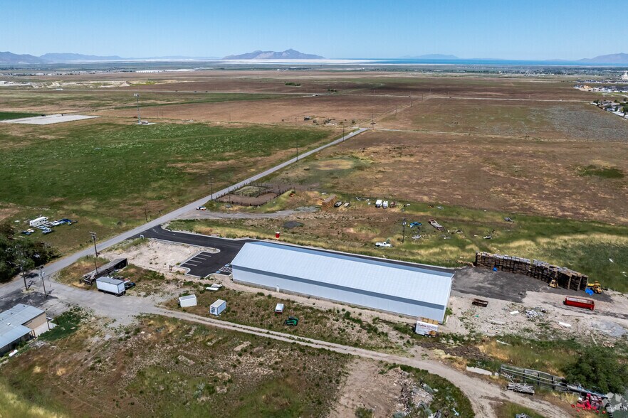 More Photos Of 952 N 1000 W, Tooele Warehouse For Sale