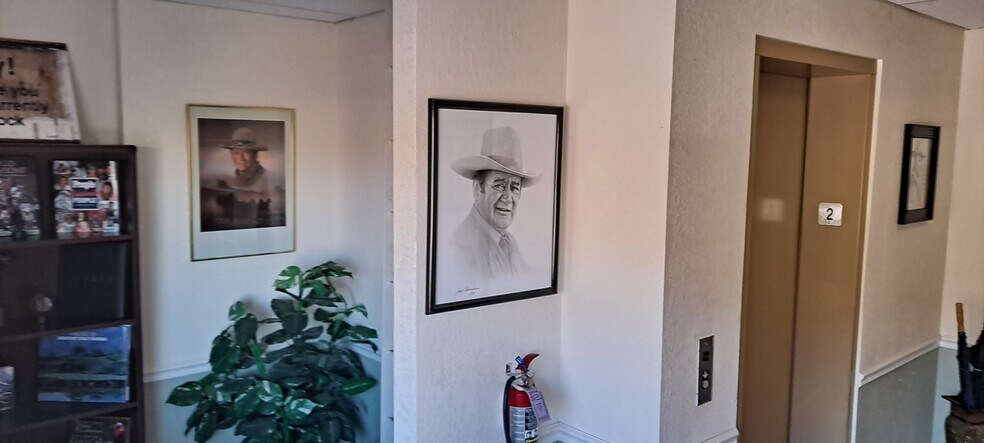 More Photos Of 28051 US Hwy 19 N, Clearwater Office For Lease