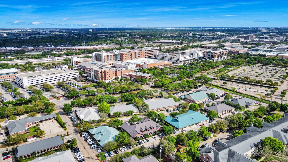 More Photos Of 3521 Town Center Blvd, Sugar Land Medical For Lease