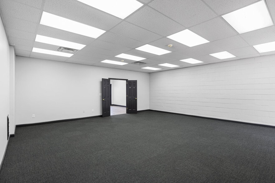 More Photos Of 4608 Hixson Pike, Hixson Office For Lease