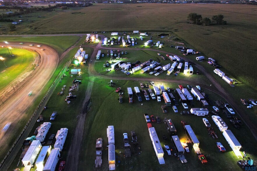 More Photos Of 1300 SE 3rd Ave, Miller Land For Sale