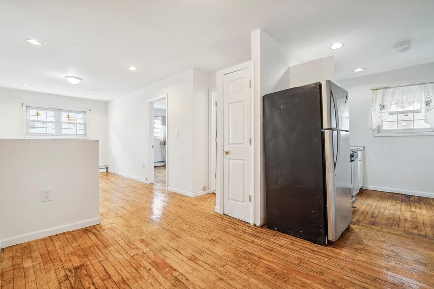 More Photos Of 458 Swinton Ave, Bronx Apartments For Sale