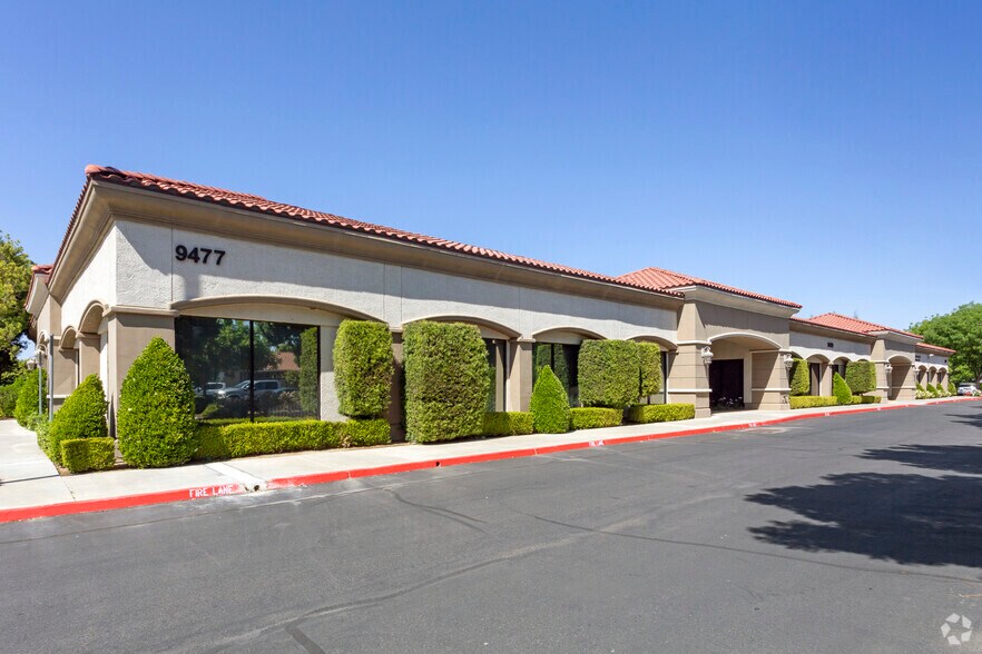 Primary Photo Of 9477 N Fort Washington Rd, Fresno Office For Lease