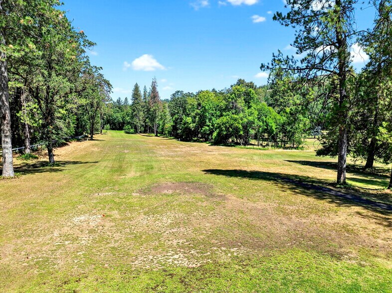 More Photos Of 16451 Golf rd, Cobb Golf Course Driving Range For Lease