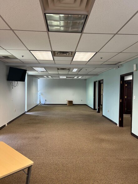 More Photos Of 111 S Maitland Ave, Maitland Loft Creative Space For Lease