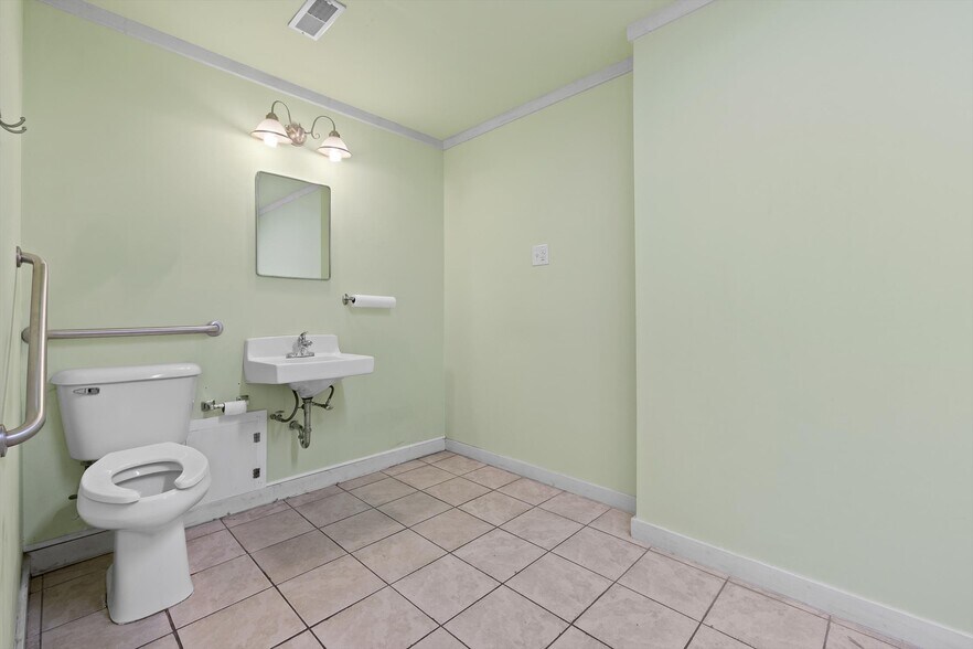 More Photos Of 4300 James Ln, Chattanooga Specialty For Sale