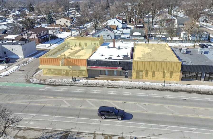 More Photos Of , Hazel Park General Retail For Sale