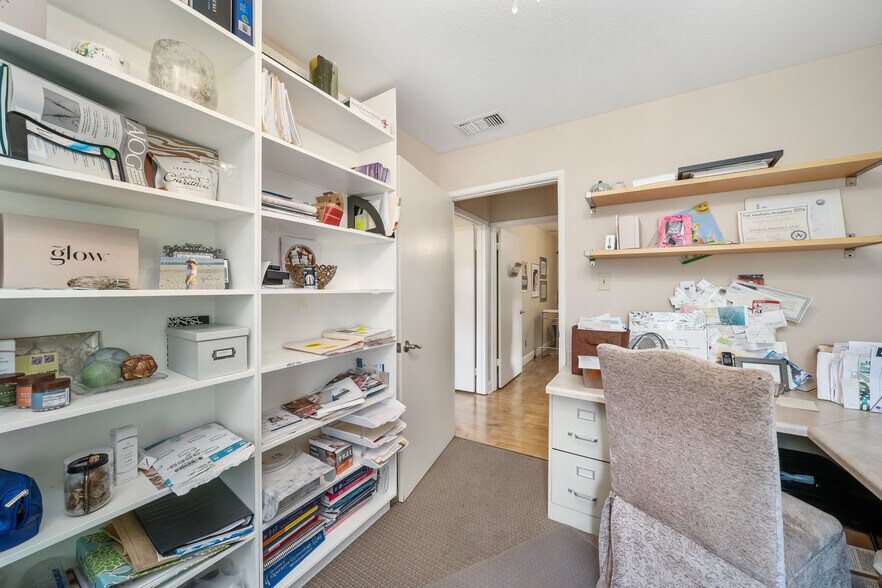 More Photos Of 1050 Las Tablas Rd, Templeton Medical For Lease