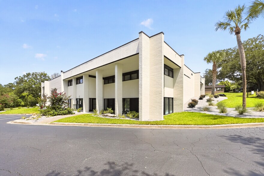 Primary Photo Of 6717 NW 11th Pl, Gainesville Medical For Lease
