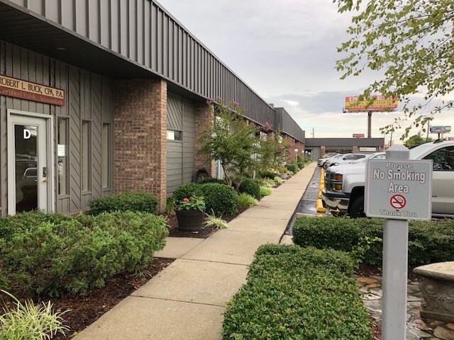 More Photos Of 445 Western Blvd, Jacksonville Medical For Lease