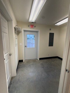 More Photos Of 3137 N Westbury Village Dr, Bloomington Warehouse For Lease