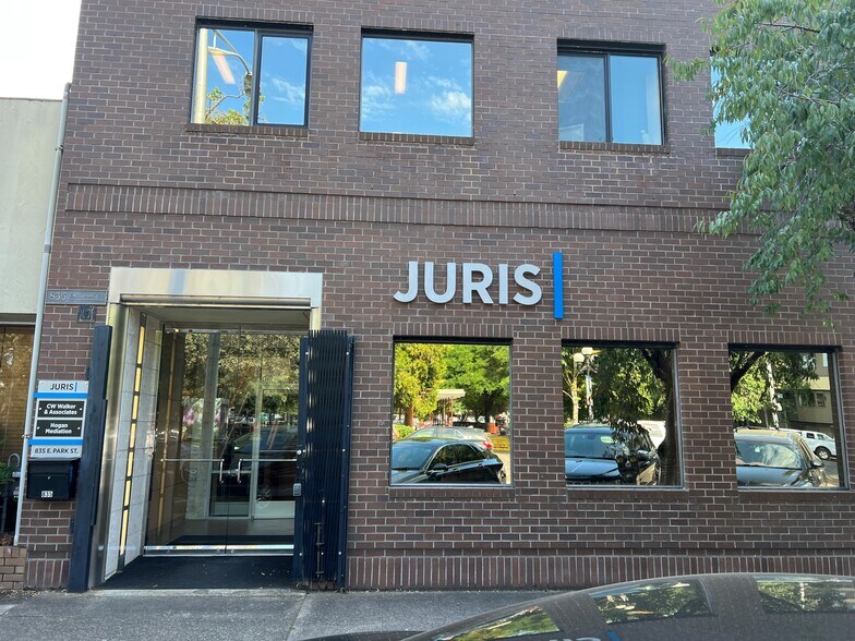 More Photos Of 834 Pearl St, Eugene Office For Lease