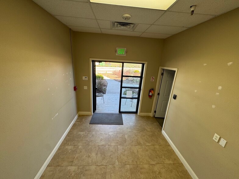 More Photos Of 190 E San Antonio Dr, King City Industrial For Sale