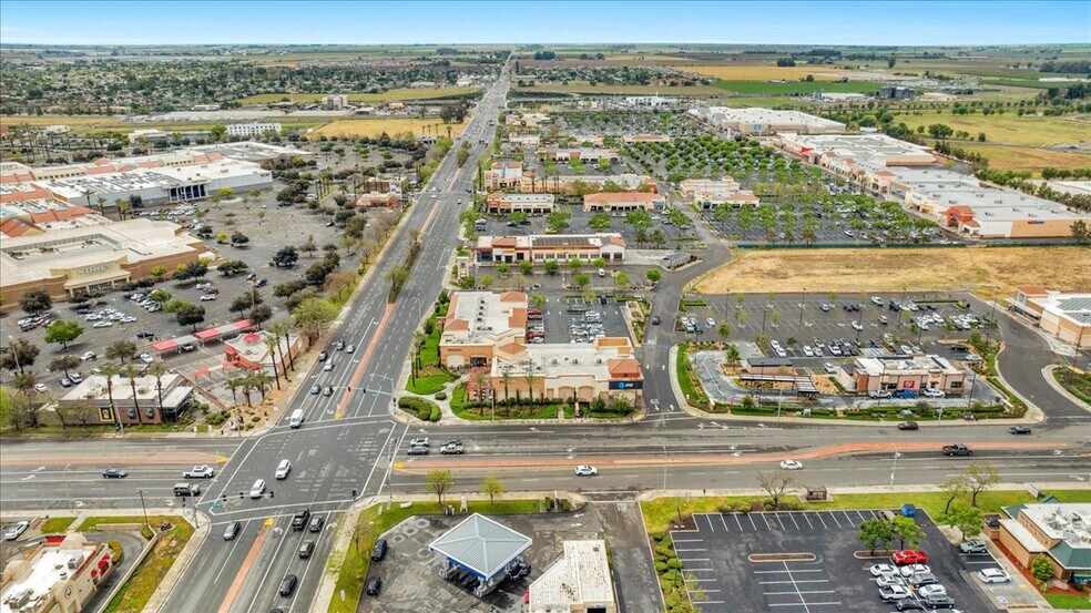 More Photos Of 1697 W Lacey Blvd, Hanford Carwash For Lease