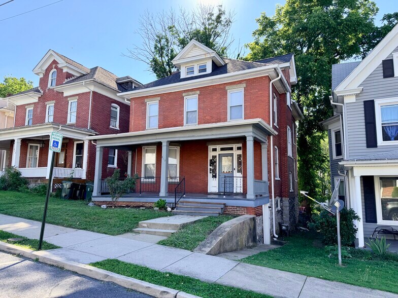 More Photos Of 419 Summit Ave, Hagerstown Apartments For Sale