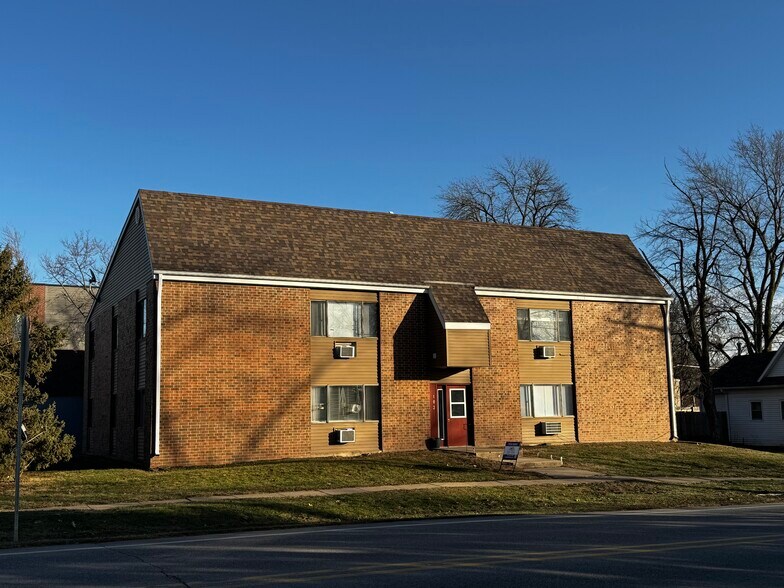 More Photos Of 107 SE 1st St, Bondurant Apartments For Sale