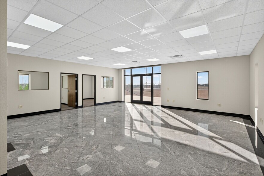 More Photos Of 16680 W Basin St, Odessa Warehouse For Sale