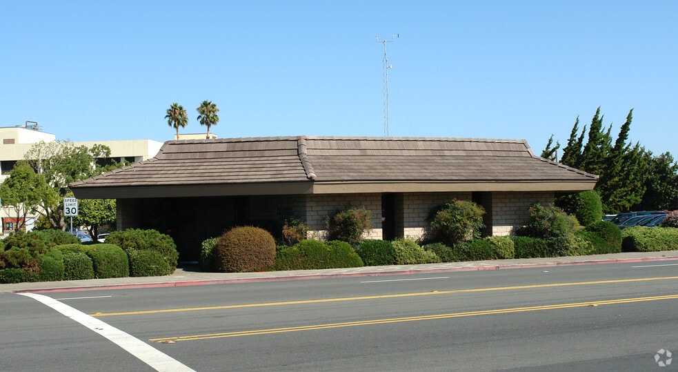 Primary Photo Of 300-312 Tuolumne St, Vallejo Office For Lease