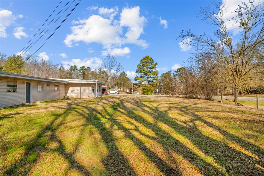 More Photos Of 3950 S Dixie Rd, Dalton Apartments For Sale