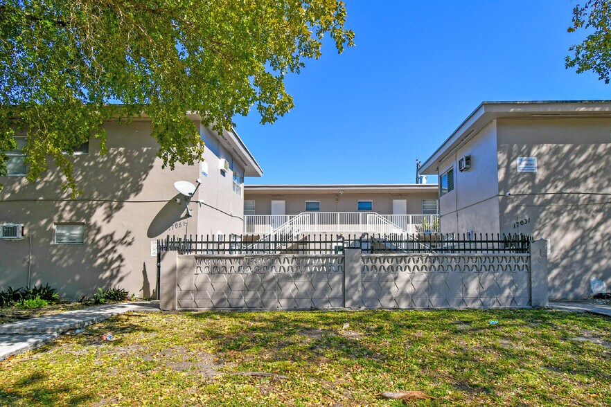 More Photos Of 17031 NE 21st Ave, North Miami Beach Apartments For Sale