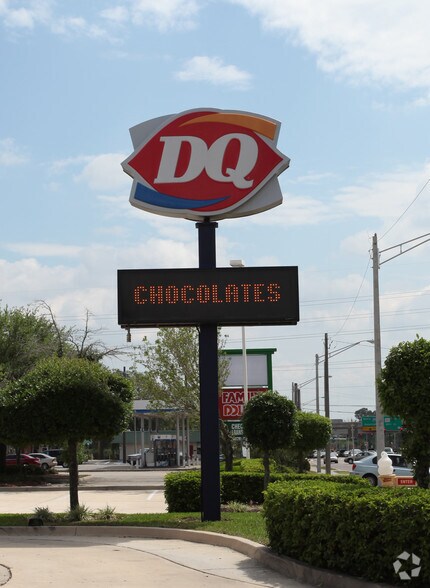 More Photos Of 7253 103rd St, Jacksonville General Retail For Sale