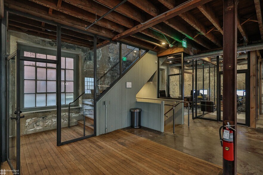 More Photos Of 225 Ferry St, Easton Office Residential For Lease