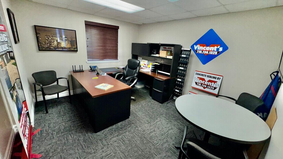 More Photos Of 8828 Main St, Buffalo Freestanding For Lease