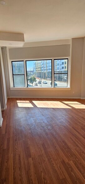 More Photos Of 1 N Harrison St, East Orange Storefront Retail Office For Lease