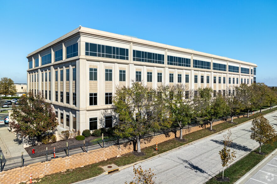 More Photos Of 6700 W 115th St, Overland Park Office For Lease