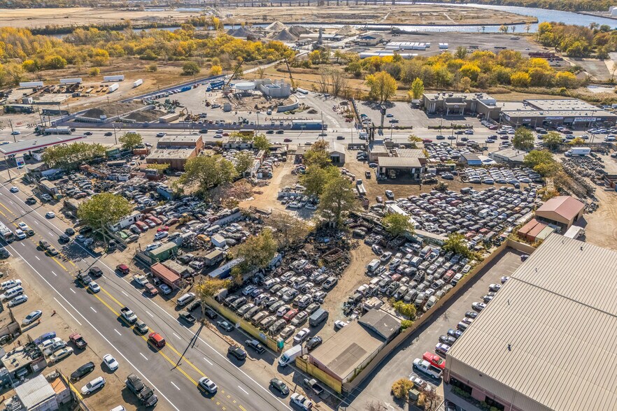 More Photos Of 6123 W Passyunk Ave, Philadelphia Warehouse For Sale