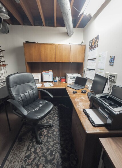 More Photos Of 205 Main St, Onalaska Specialty For Sale