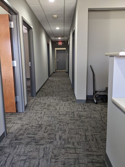 More Photos Of 2330 NE Independence Ave, Lee's Summit Warehouse For Sale