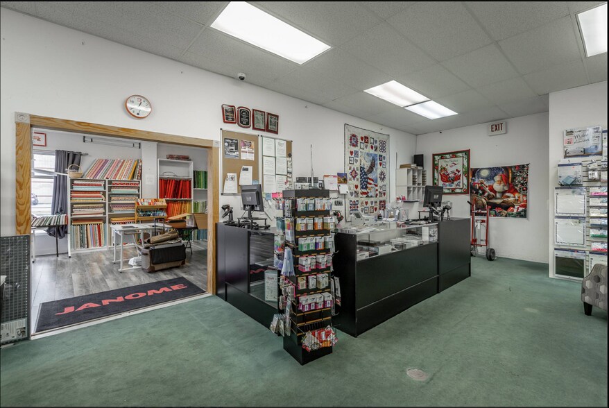 More Photos Of 2200A Hamilton Place Blvd, Chattanooga Storefront Retail Office For Lease