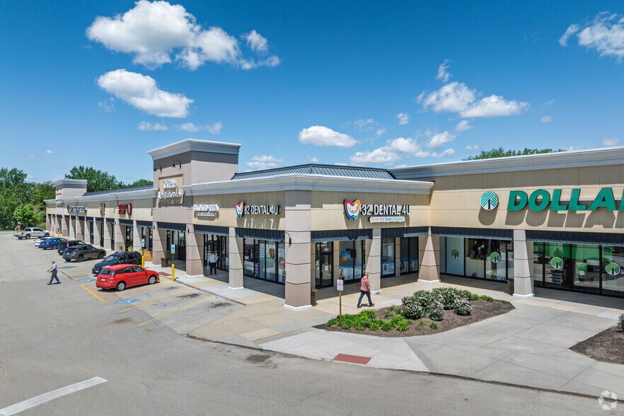 More Photos Of 3104-3266 Kirchoff Rd, Rolling Meadows General Retail For Lease