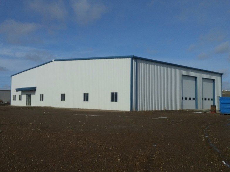 More Photos Of 13545 Bassett Ln, Williston Warehouse For Sale