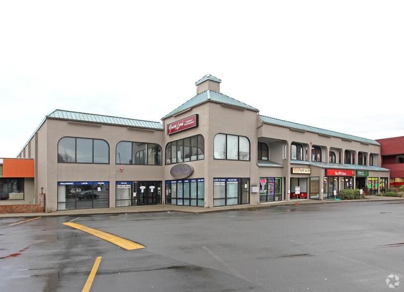 Primary Photo Of 16625 Redmond Way, Redmond Freestanding For Lease