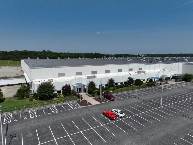 More Photos Of 100 Morgan Olson Way, Ringgold Manufacturing For Sale
