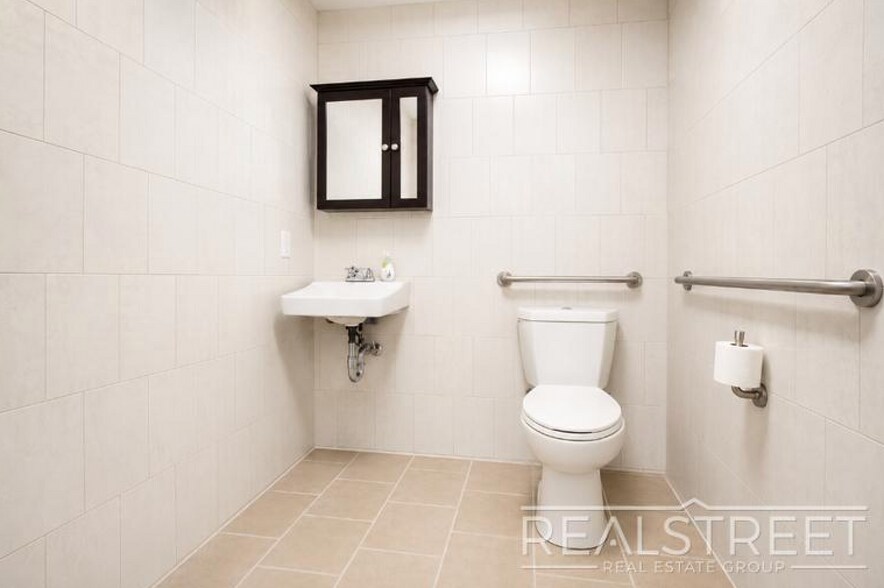 More Photos Of 1779 Fulton St, Brooklyn Storefront Retail Residential For Lease
