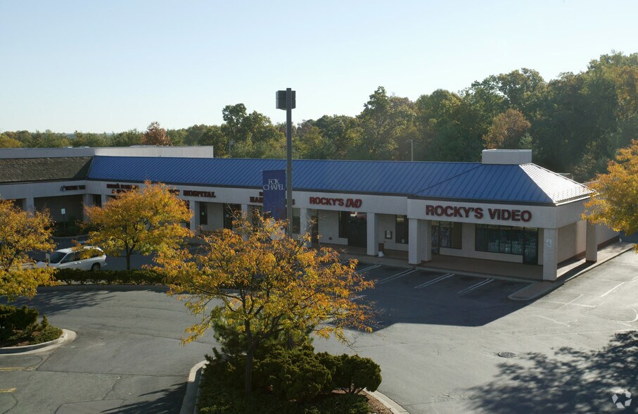 More Photos Of 19703-19773 N Frederick Rd, Germantown Storefront For Lease