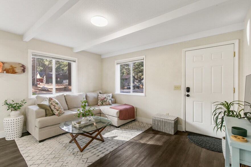 More Photos Of 673 James Ave, South Lake Tahoe Apartments For Sale