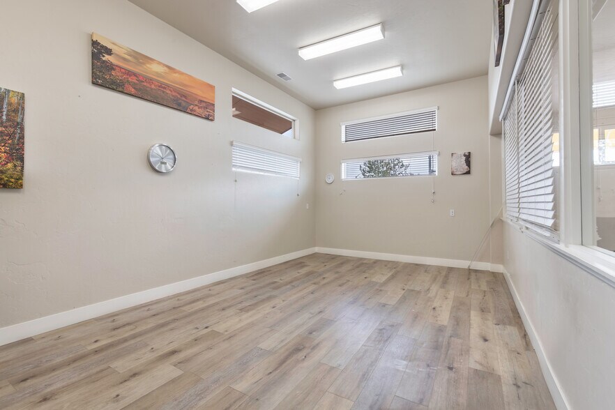 More Photos Of , Grand Junction Unknown For Sale