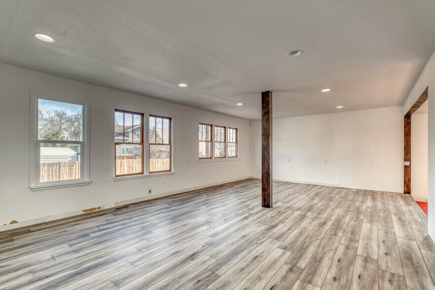 More Photos Of 235 W Idaho Ave, Ontario Office Residential For Sale