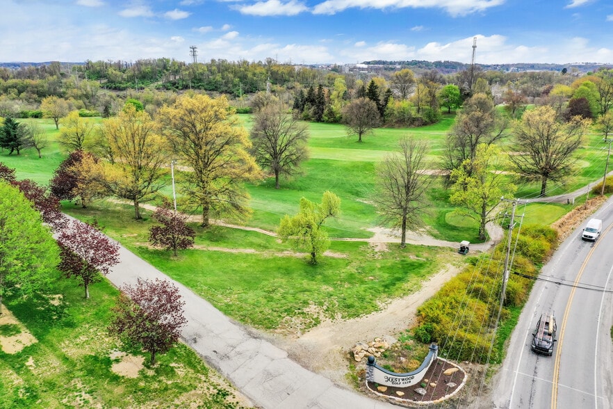 Primary Photo Of 825 Commonwealth Ave, West Mifflin Land For Sale