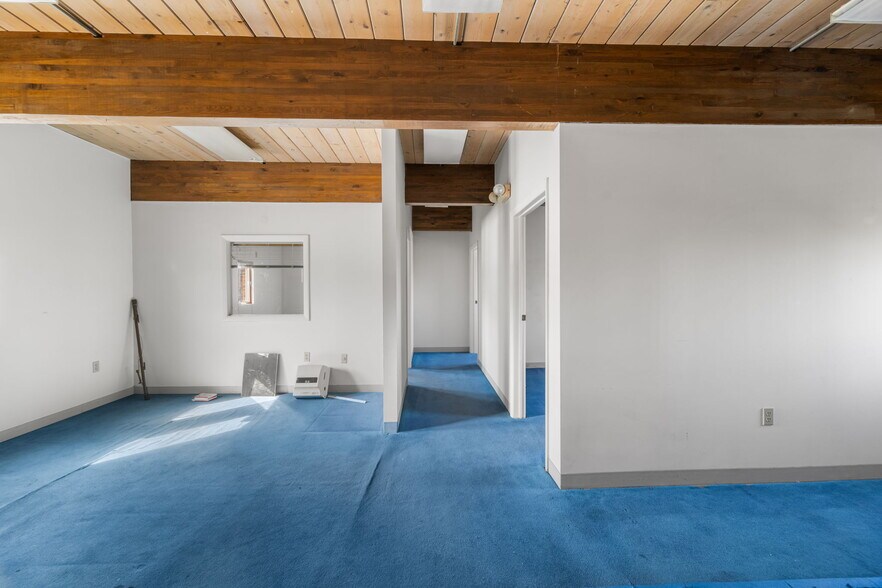 More Photos Of 1399 Washington St, Hanover Office For Sale