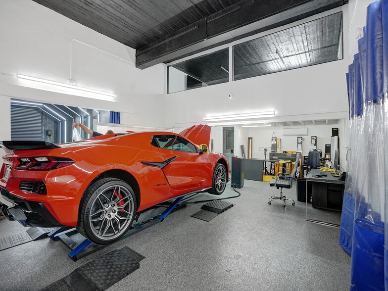 More Photos Of 15-21 NW 9th Ave, Fort Lauderdale Warehouse For Sale