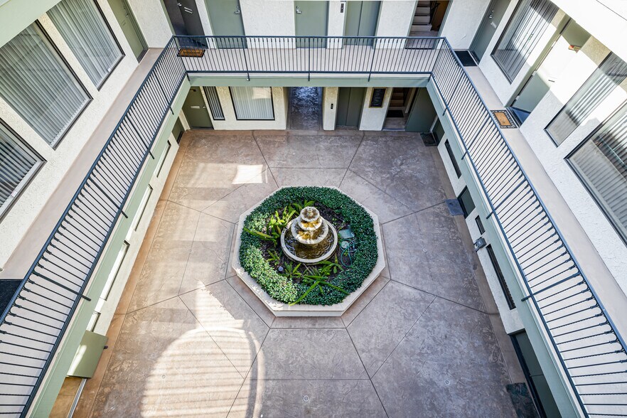 More Photos Of 23717 Hawthorne Blvd, Torrance Office For Lease