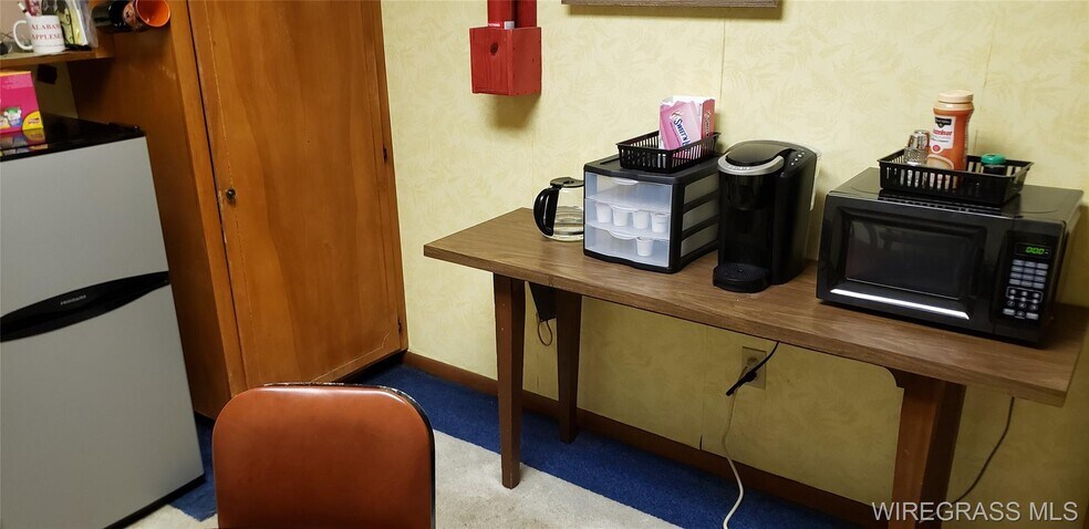 More Photos Of 510 N Daleville Ave, Daleville Office Residential For Sale